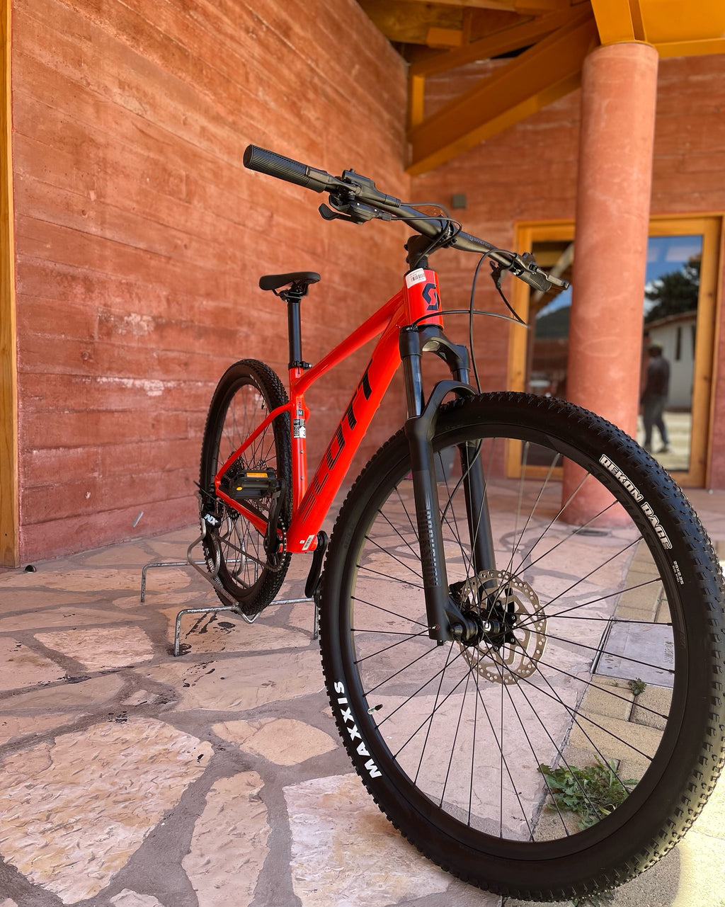 BICICLETA SCOTT SCALE 970 ROJA 2024