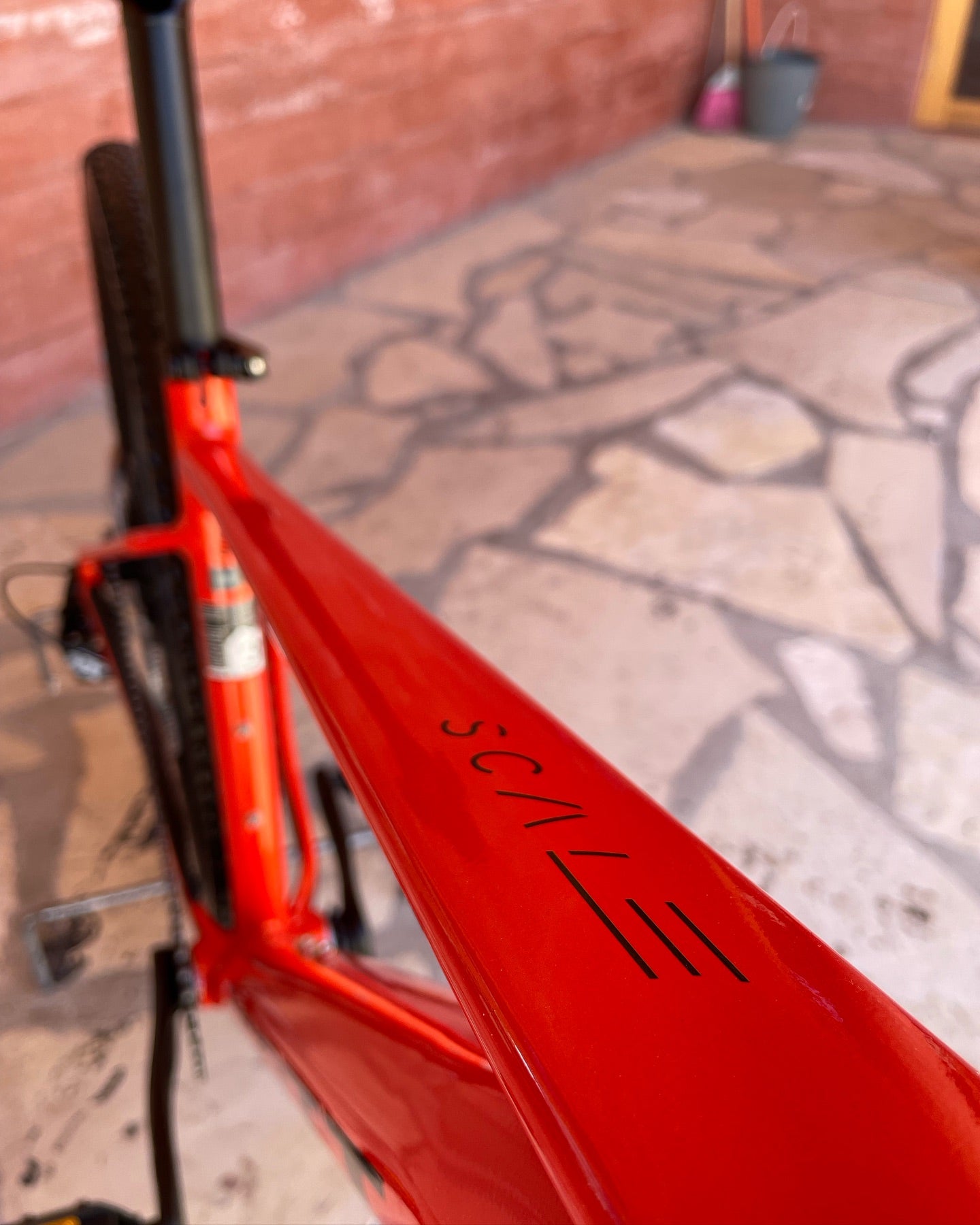 BICICLETA SCOTT SCALE 970 ROJA 2024
